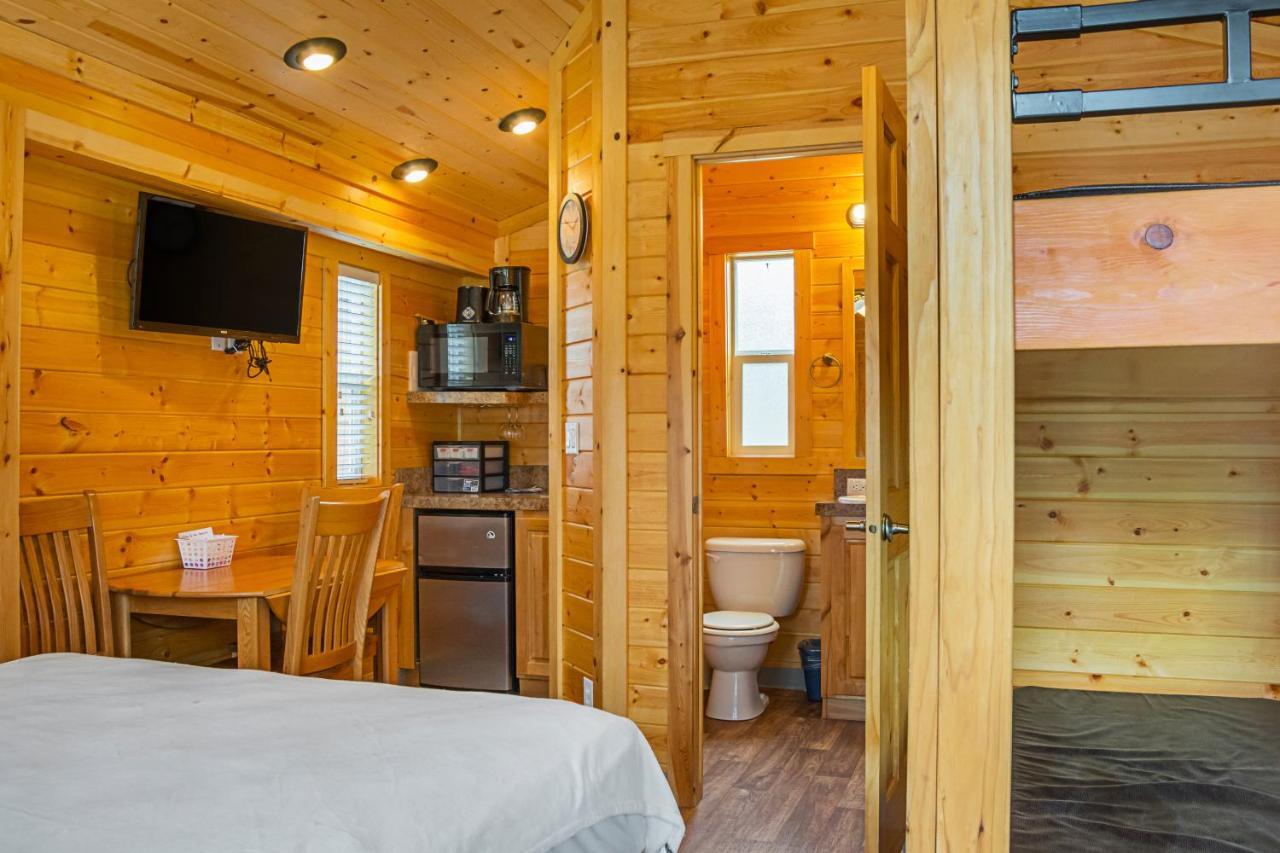 Long Beach Camping Resort Studio Cabin 5 Oceanview 외부 사진
